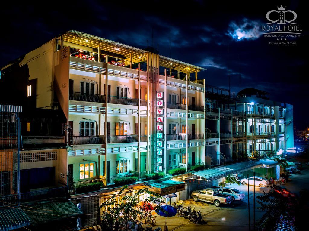 באטאמבנג Royal Hotel מראה חיצוני תמונה