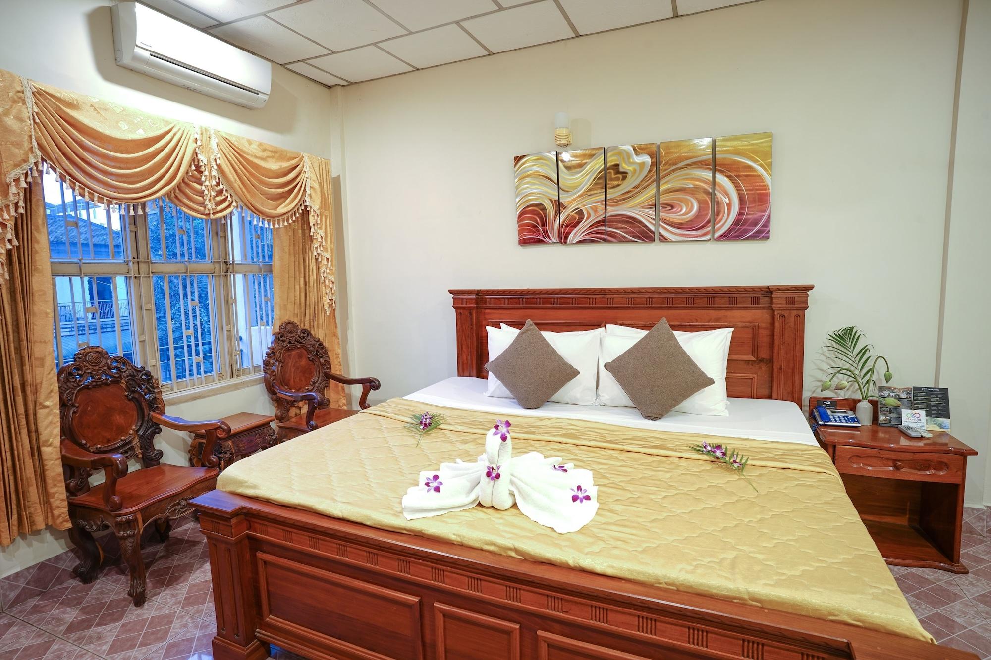 באטאמבנג Royal Hotel מראה חיצוני תמונה