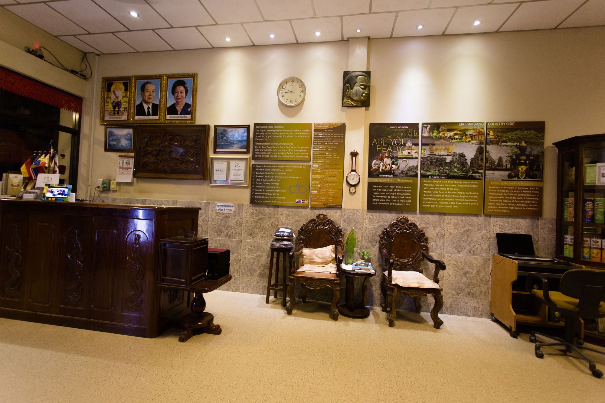 באטאמבנג Royal Hotel מראה חיצוני תמונה